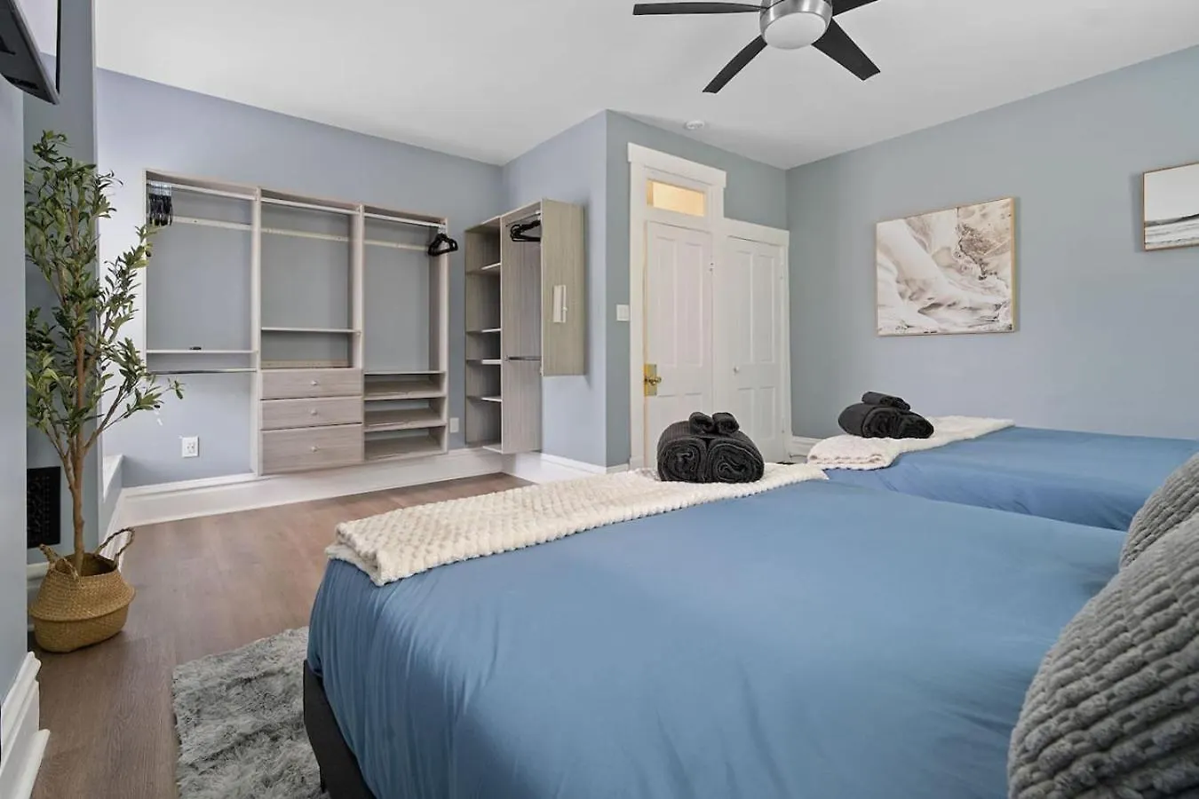 Minutes To Arena District - Foosball & Game Area Columbus Holiday home